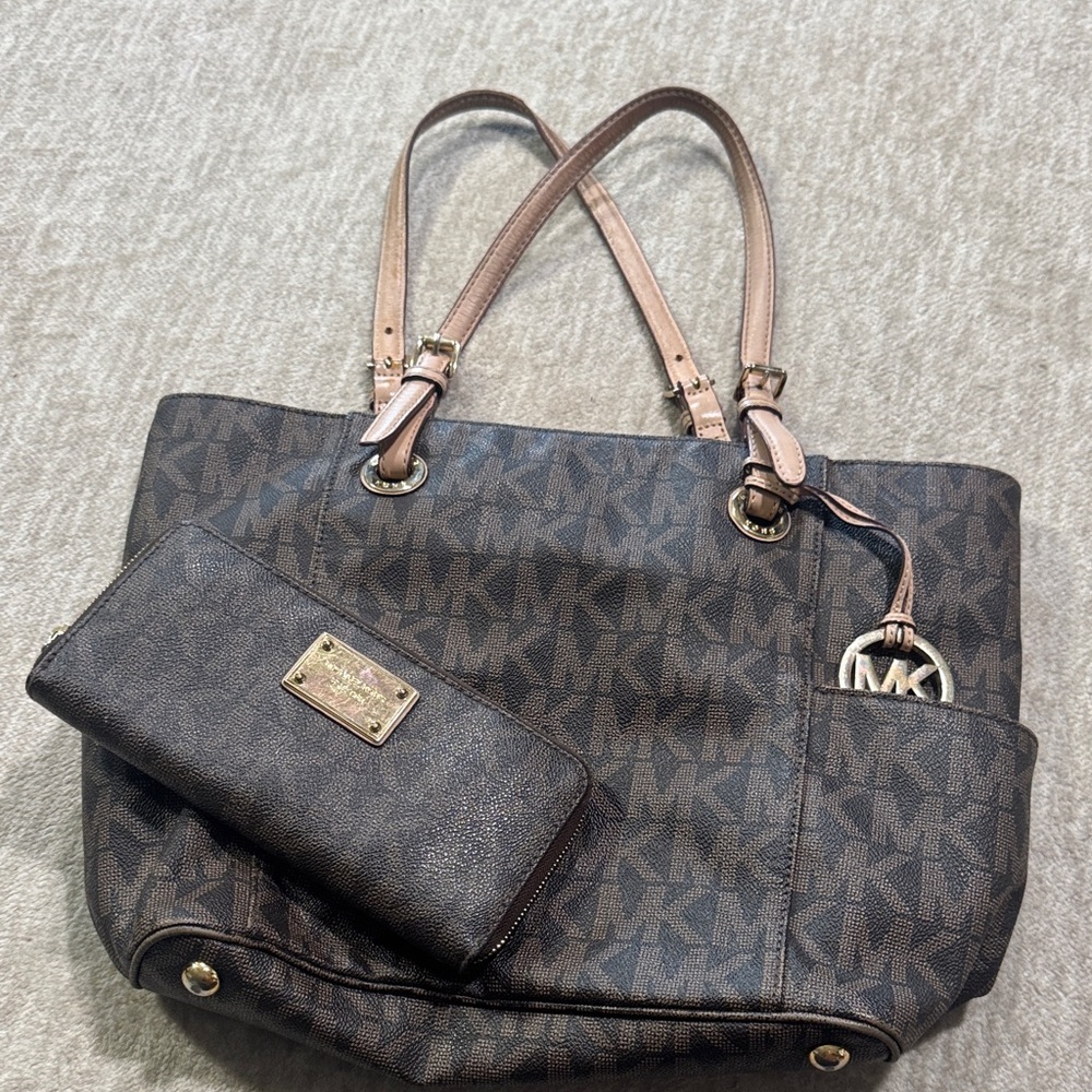 Michael Kors Dark Brown Signature Tote and Wallet